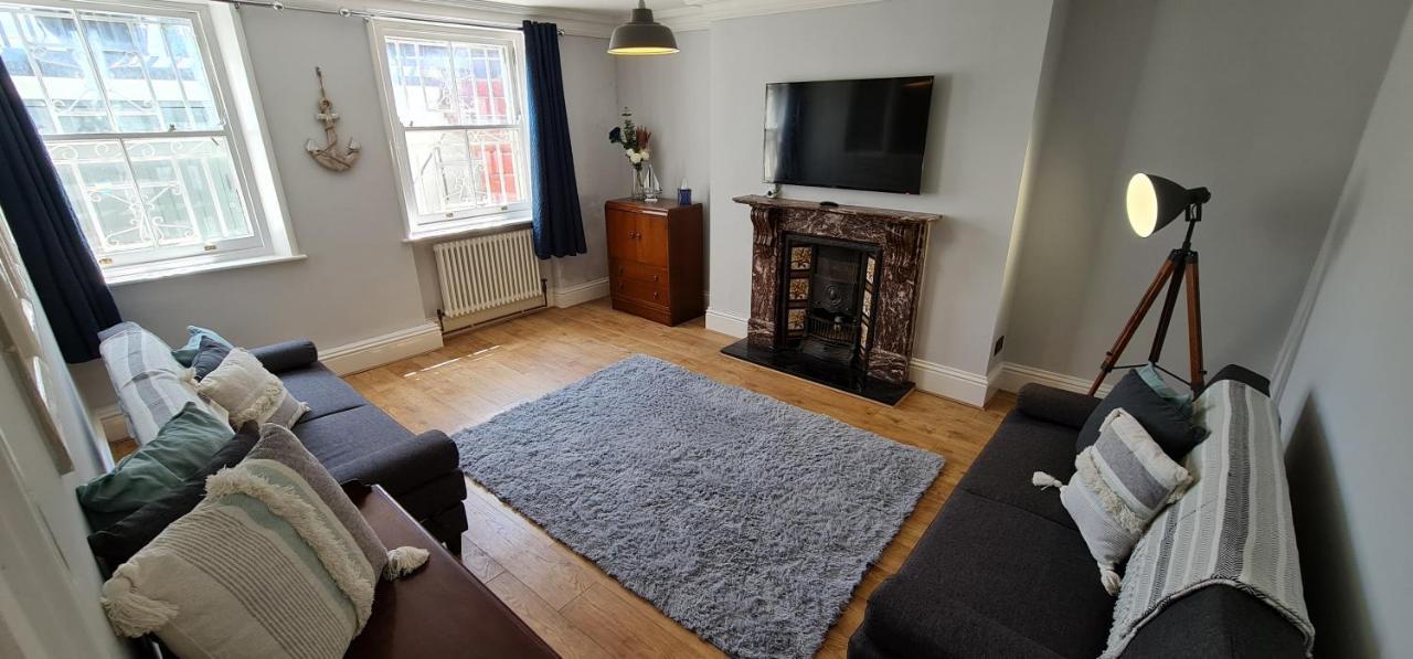 Diamond Harbour - Whole Huge Apartment - Wifi - Beach - Ramsgate Town 外观 照片