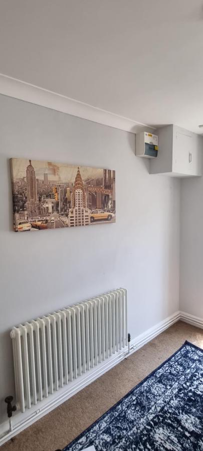Diamond Harbour - Whole Huge Apartment - Wifi - Beach - Ramsgate Town 外观 照片