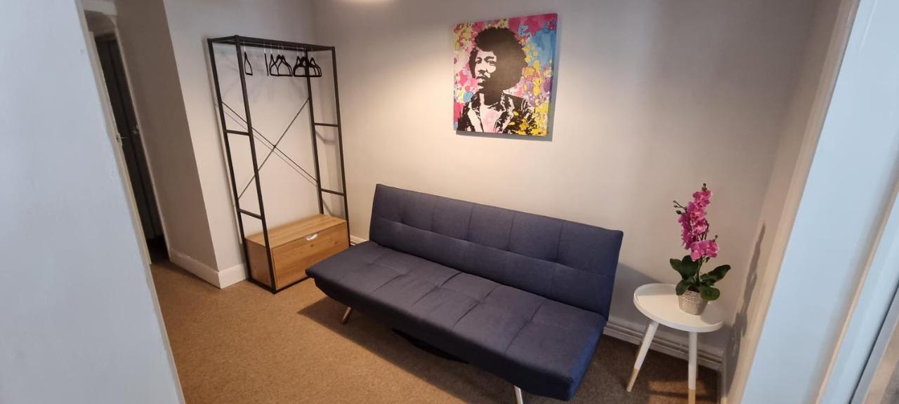 Diamond Harbour - Whole Huge Apartment - Wifi - Beach - Ramsgate Town 外观 照片